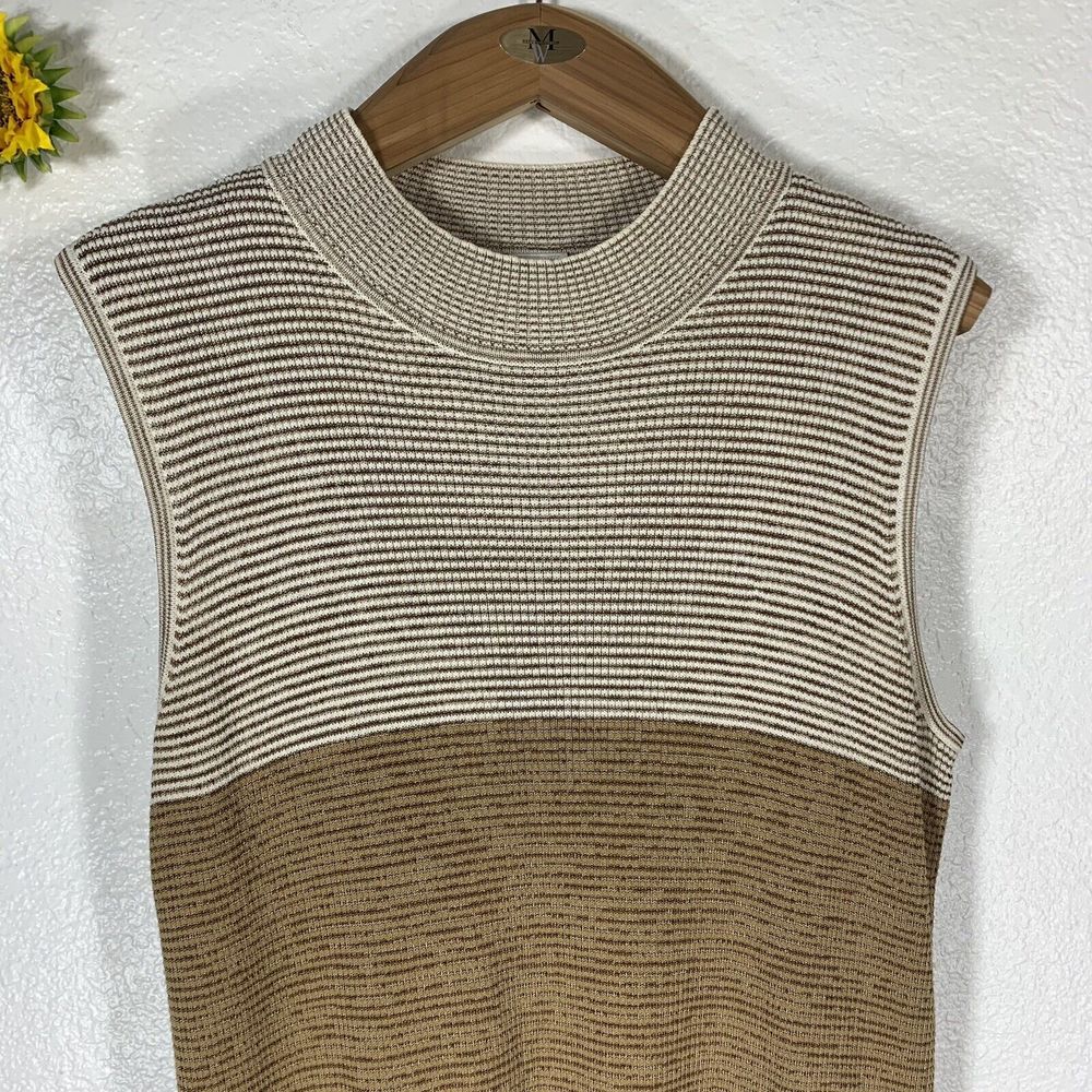Emma James Mock Neck Sleeveless Top Size 1/1X Womens - Picture 2 of 6